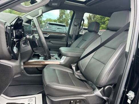 Used 2025 Chevrolet Silverado 1500 RST image 14