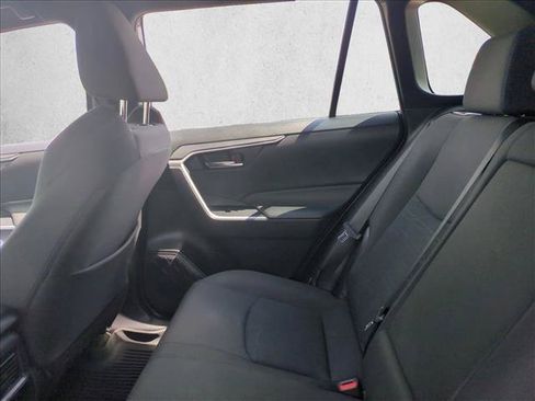 Certified 2024 Toyota RAV4 SE AWD/4WD image 18