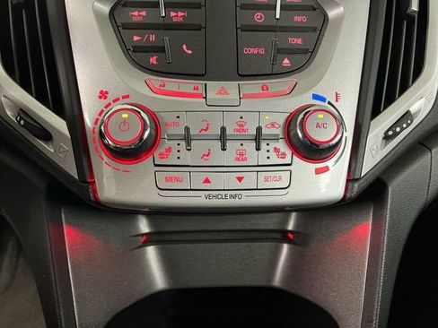 Used 2015 GMC Terrain SLE w/ Convenience Package FWD image 17