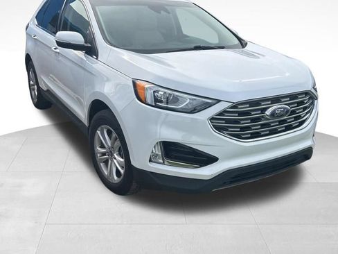Used 2019 Ford Edge SEL w/ Equipment Group 201A AWD/4WD image 3