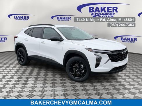 New 2026 Chevrolet Trax LT w/ Midnight Edition FWD image 1