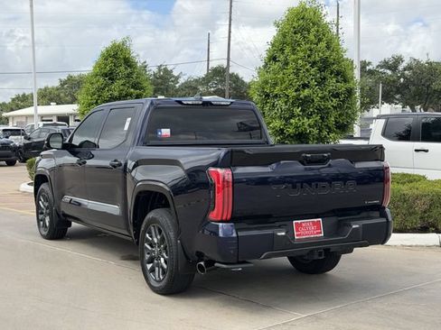 Used 2025 Toyota Tundra Platinum AWD/4WD image 5