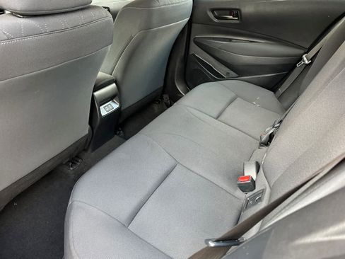 Used 2023 Toyota Corolla LE image 11