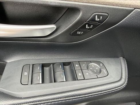 Certified 2024 Toyota Grand Highlander AWD image 22