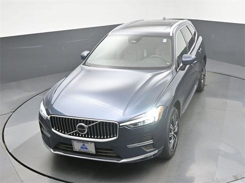 Used 2022 Volvo XC60 B5 Inscription w/ Climate Package image 46