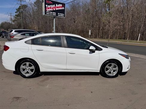 Used 2016 Chevrolet Cruze LS FWD image 2