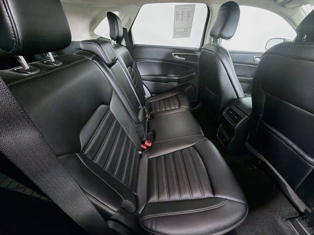 Used 2020 Ford Edge SEL w/ Convenience Package AWD/4WD image 26