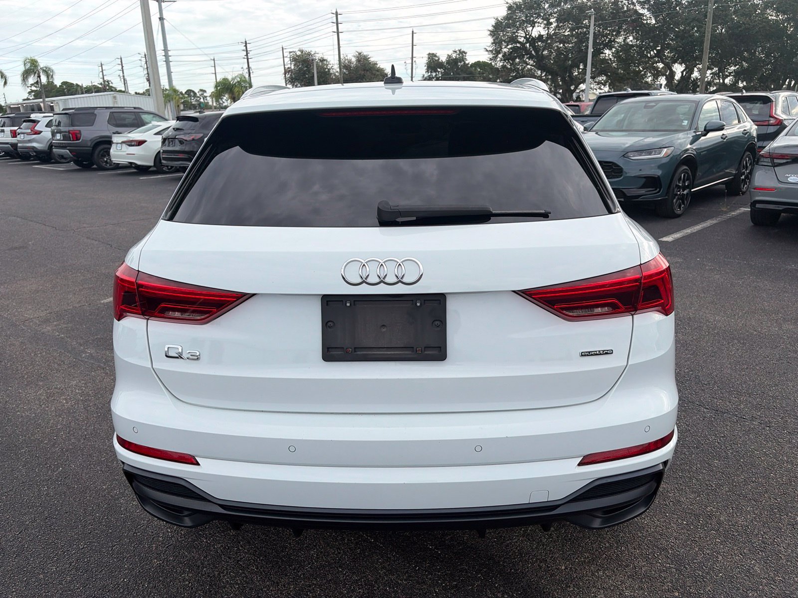 Used 2020 Audi Q3 2.0T Prestige AWD/4WD image 6