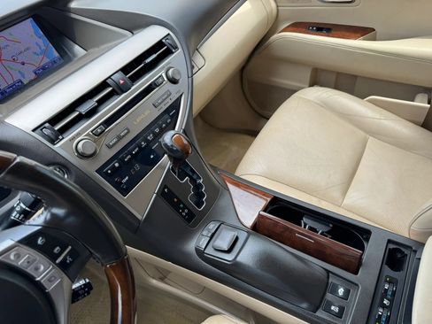 Used 2013 Lexus RX 450h FWD w/ Navigation Pkg image 37