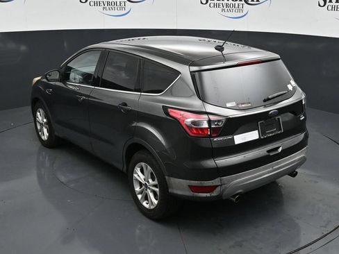 Used 2017 Ford Escape SE FWD image 21