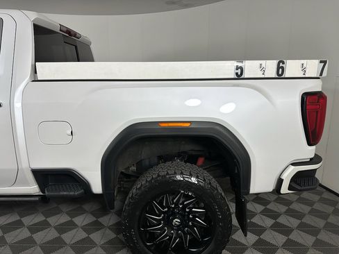 Used 2022 GMC Sierra 3500 Denali w/ Denali Ultimate Package image 6