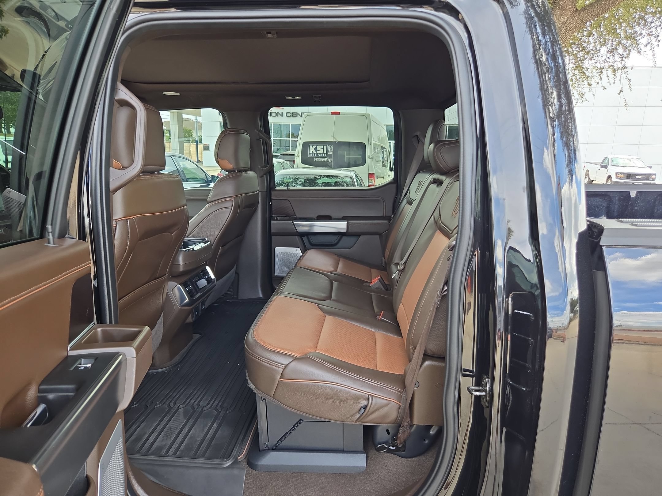 Used 2023 Ford F150 King Ranch w/ Equipment Group 601A High AWD/4WD image 13