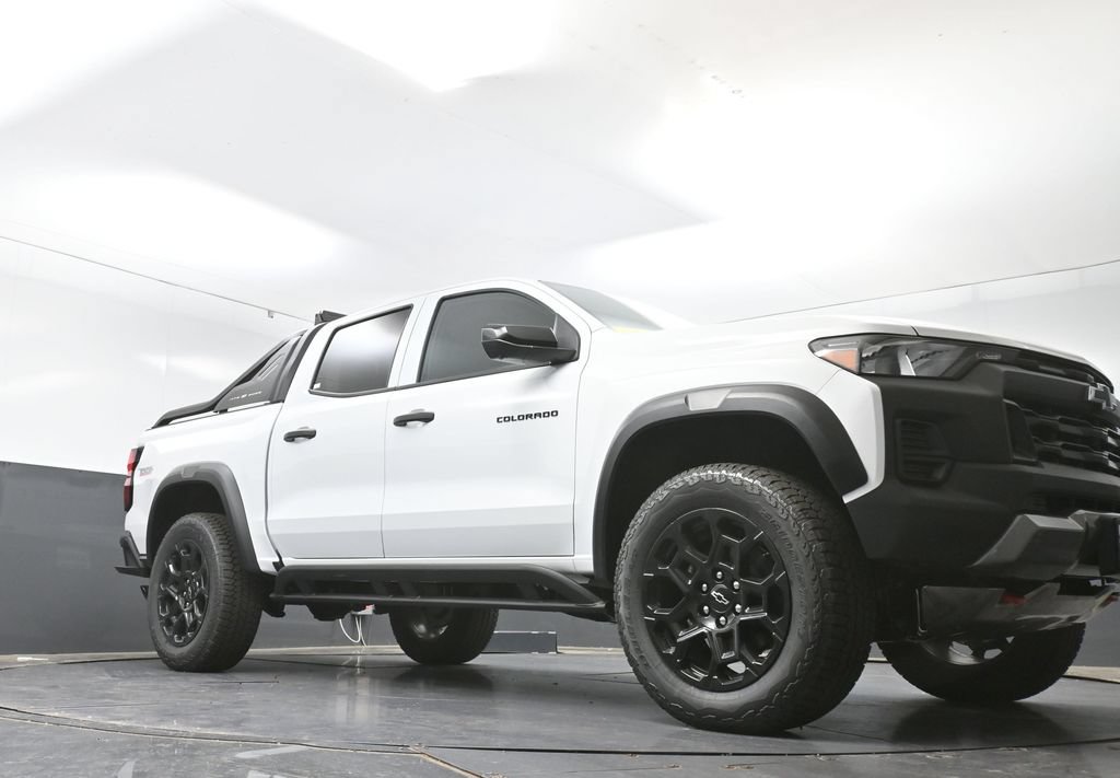 New 2026 Chevrolet Colorado Trail Boss AWD/4WD image 39