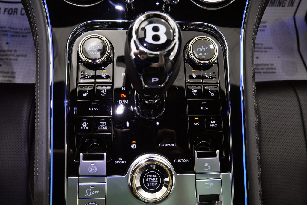 Used 2021 Bentley Continental GT AWD/4WD image 34