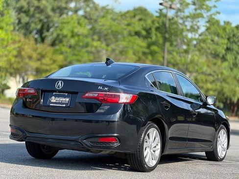 Used 2017 Acura ILX FWD image 5