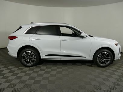 New 2025 Audi Q5 Premium Plus