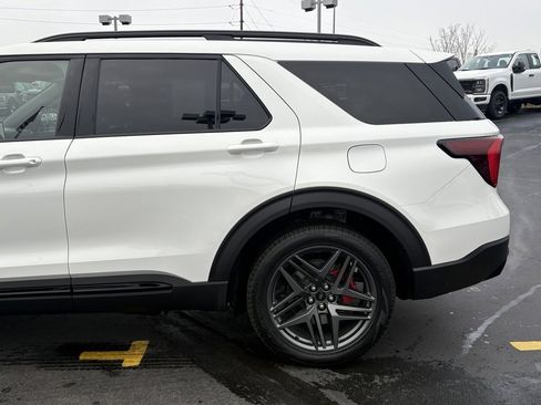 New 2026 Ford Explorer ST w/ Sun And Sound Package image 13