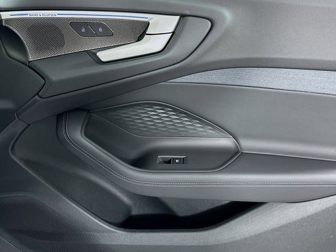 Used 2025 Audi A5 2.0T Premium Plus w/ Premium Plus image 23