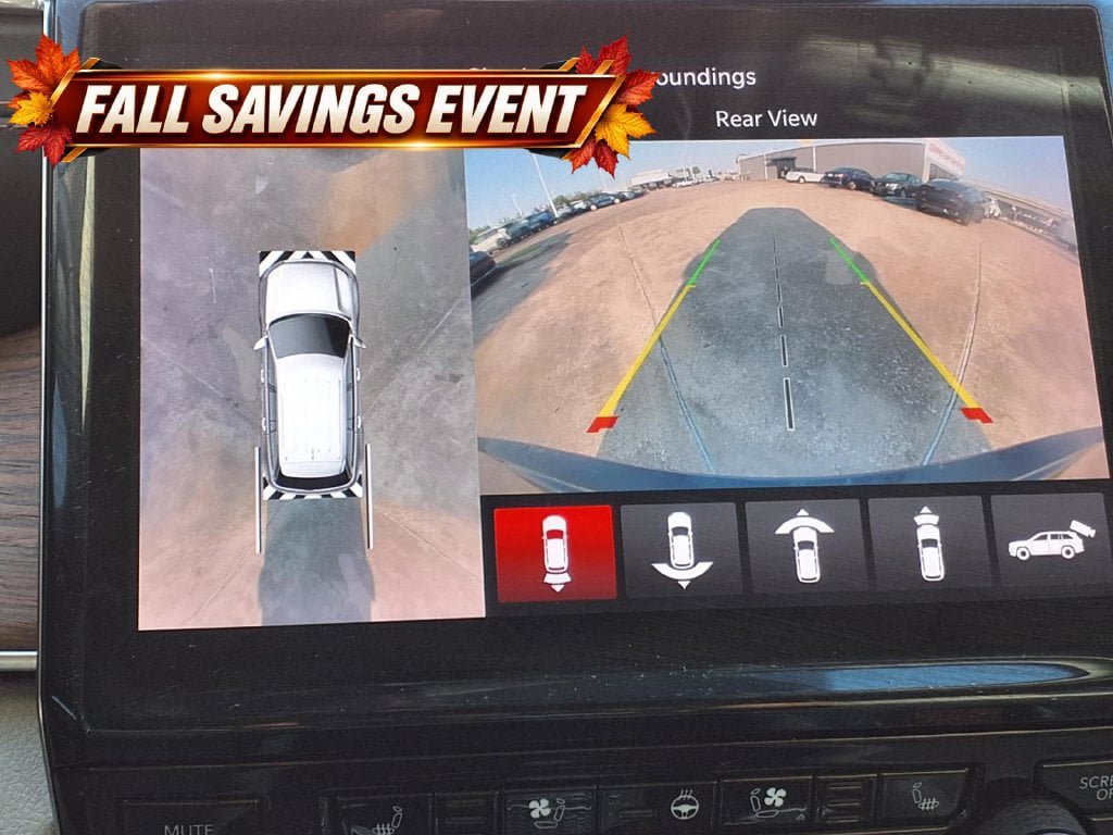 Used 2022 Jeep Grand Cherokee Summit AWD/4WD image 29