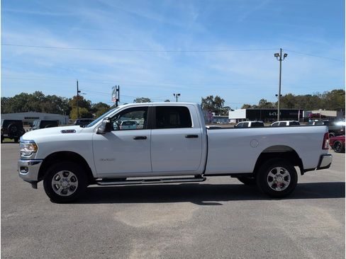 Used 2024 RAM 2500 Big Horn image 2