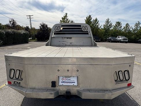 Used 2022 RAM 5500 Tradesman w/ Safety Group image 6