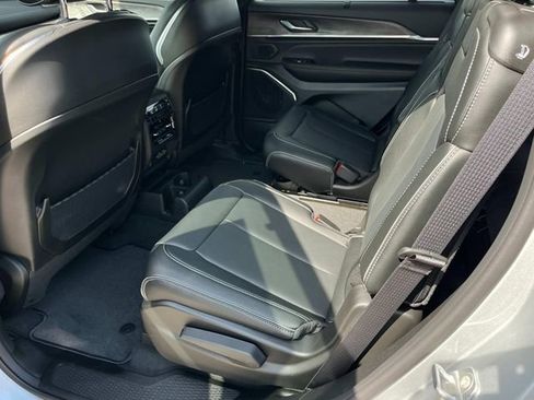 New 2025 Jeep Grand Cherokee L Overland w/ Luxury Tech Group IV image 7