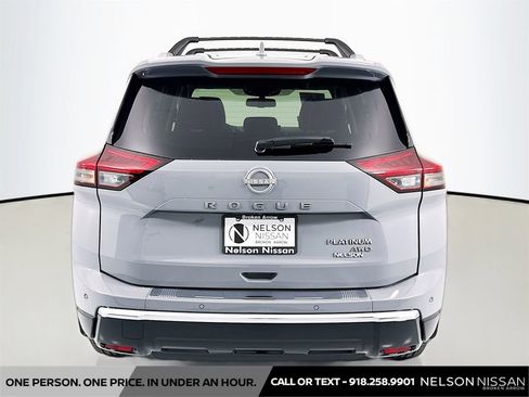 Certified 2025 Nissan Rogue Platinum AWD/4WD image 6