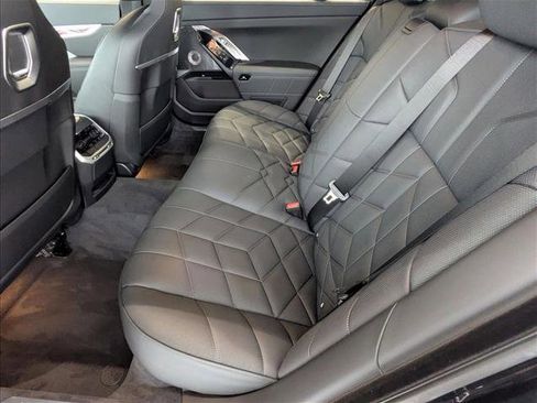 New 2026 BMW 760i xDrive w/ Executive Package image 14