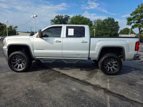 Used 2016 GMC Sierra 1500 SLE w/ SLE Value Package AWD/4WD image 8
