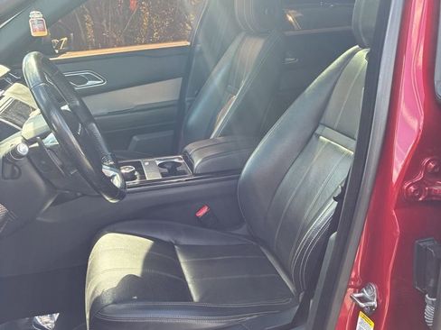 Used 2018 Land Rover Range Rover Velar S image 7