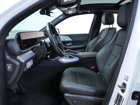 Certified 2025 Mercedes-Benz GLE 450e 4MATIC w/ AMG Line Exterior image 19