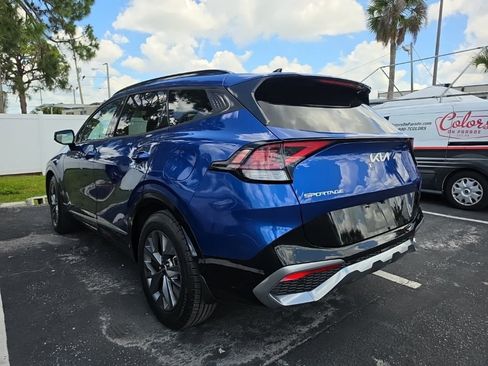 Certified 2023 Kia Sportage SX FWD image 8