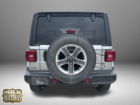 Used 2019 Jeep Wrangler Unlimited Sahara w/ Safety Group AWD/4WD image 7