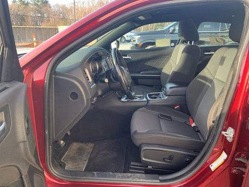 Used 2020 Dodge Charger SXT w/ Travel & Safety Group image 29