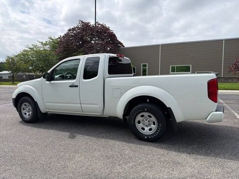 Used 2019 Nissan Frontier S RWD image 10