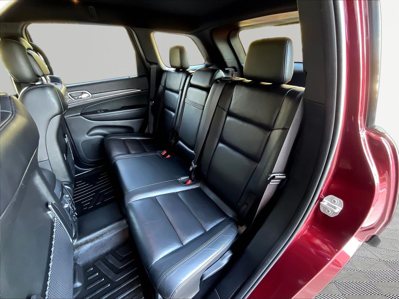 Used 2019 Jeep Grand Cherokee Limited AWD/4WD image 21