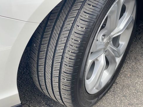 Certified 2023 Honda Accord LX image 33