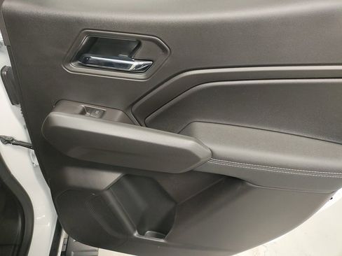 New 2026 GMC Canyon Elevation w/ Convenience Package image 14