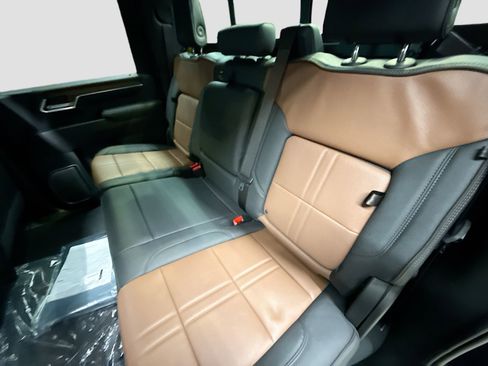 New 2026 Chevrolet Silverado 3500 High Country w/ Technology Package AWD/4WD image 31