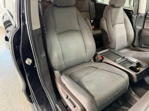 Used 2019 Honda Odyssey EX image 22