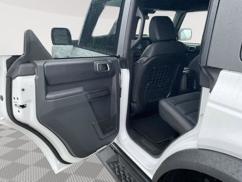 New 2025 Ford Bronco Badlands AWD/4WD image 16