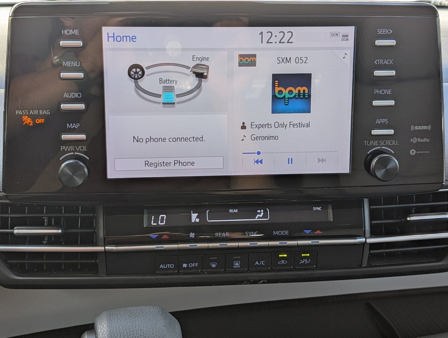 Used 2022 Toyota Sienna LE FWD image 14