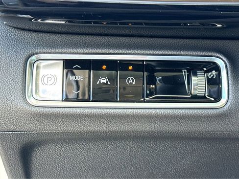 New 2026 Buick Envision Avenir image 10