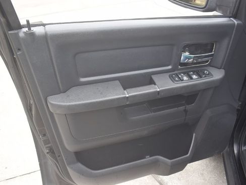 Used 2012 RAM 1500 Sport w/ Sport Premium Group RWD image 9