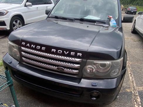 Used 2009 Land Rover Range Rover Sport Supercharged image 1
