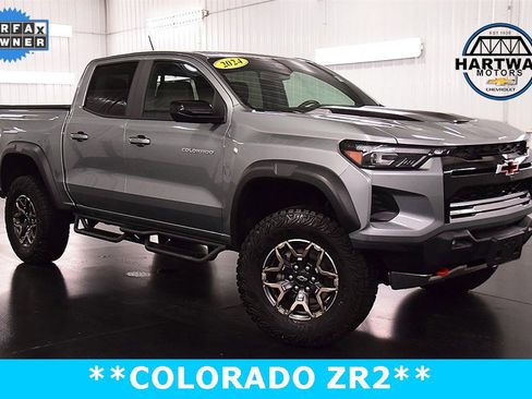 Used 2024 Chevrolet Colorado ZR2 w/ ZR2 Convenience Package III image 1