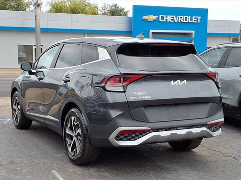 Used 2023 Kia Sportage EX image 2