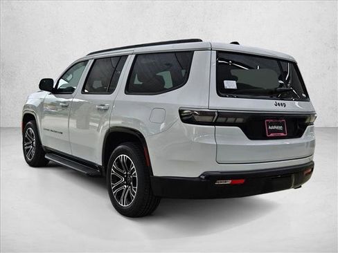 New 2026 Jeep Grand Wagoneer 2WD image 9