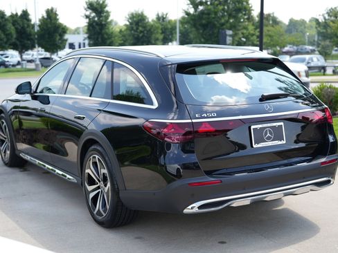 New 2025 Mercedes-Benz E 450 4MATIC All-Terrain Wagon image 5