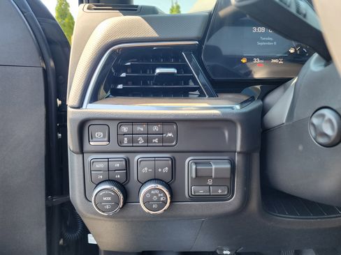 New 2025 Chevrolet Tahoe High Country image 28